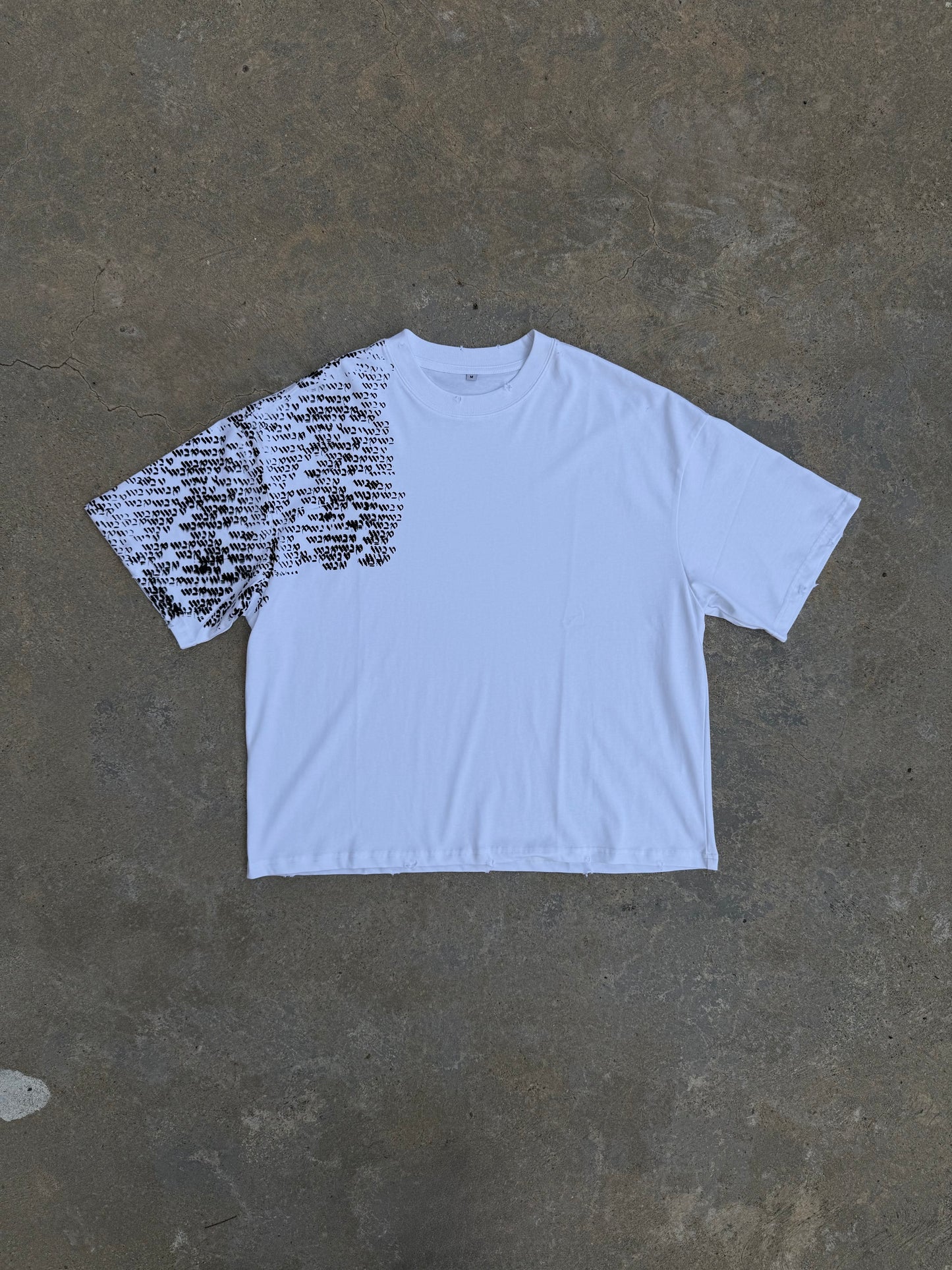 W2V tee