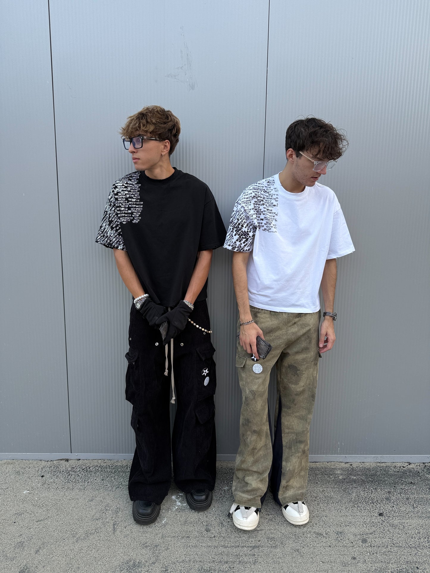 W2V tee